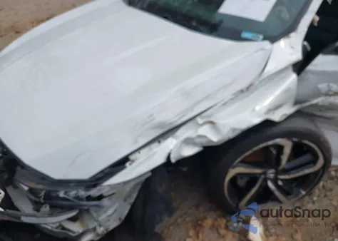 2018 Honda Accord Sport из США, поврежденный, VIN 1HGCV1F35JA237926